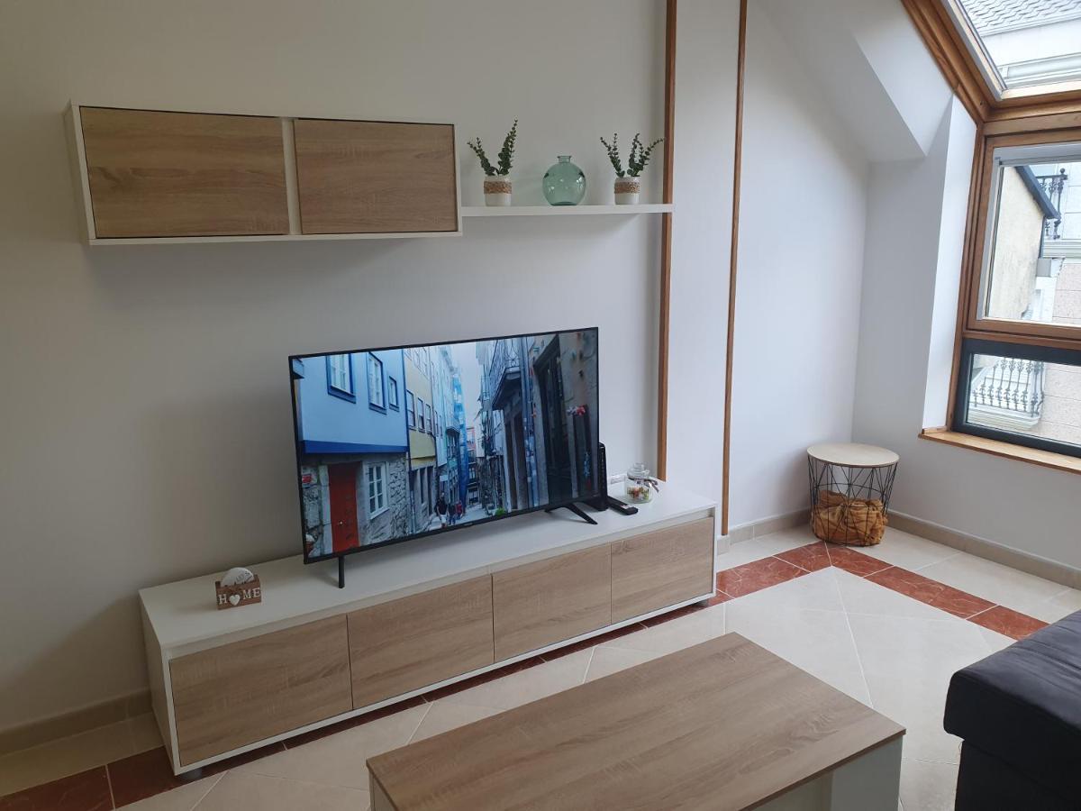 Miramar Apartment Viveiro Bagian luar foto