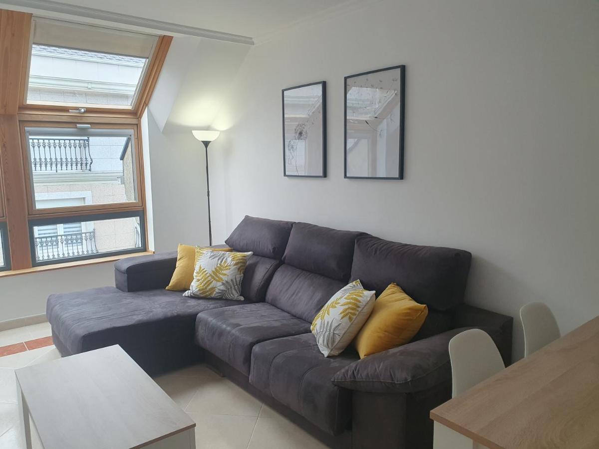 Miramar Apartment Viveiro Bagian luar foto